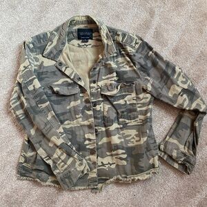 Sanctuary Camo Utility Jacket | Size Medium